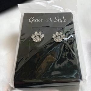 NWT Grace with Style Pet Paw Earrings Cat Dog Lover Gift